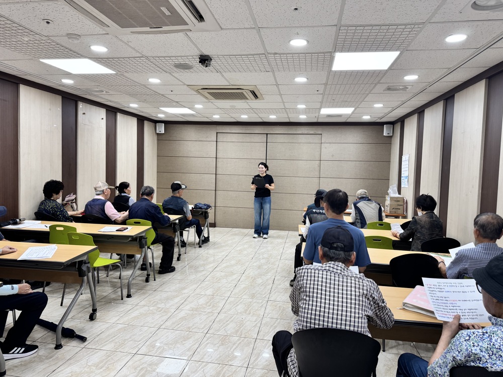 [노인사회활동지원사업 9월 동화구연 교육 및 간담회 실시]