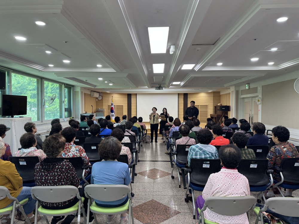 [노인사회활동지원사업 9월 동화구연 교육 및 간담회 실시]